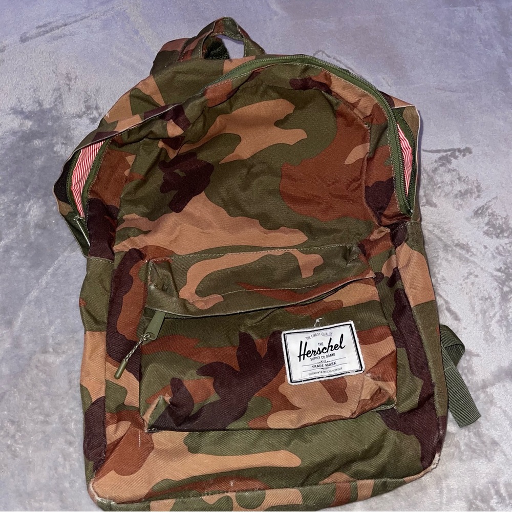 Hershel supply company green olive/ army green camouflage pattern print backpack